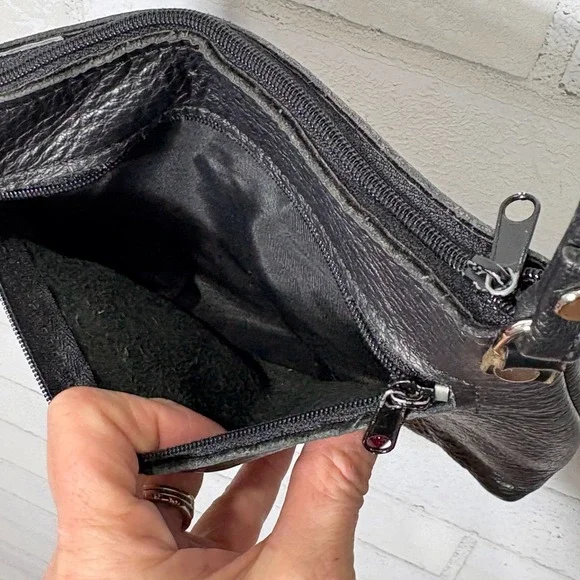 Vtg Betty Boop Embroidered Leather Crossbody Bag Black 90s Rare Novelty Pop Art - Picture 7 of 14